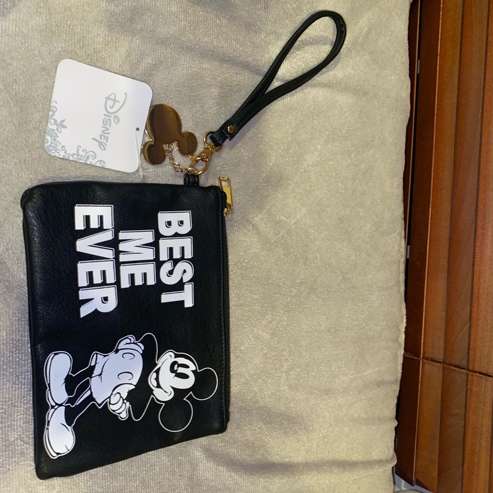 Brand New Disney Wrislet